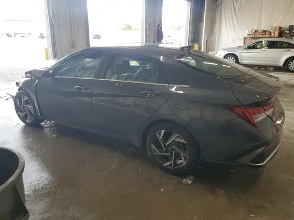 KMHLP4DG7RU660903 2024 HYUNDAI ELANTRA - Image 2
