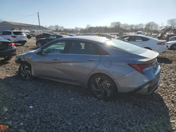 KMHLP4DG7RU681251 2024 HYUNDAI ELANTRA - Image 2
