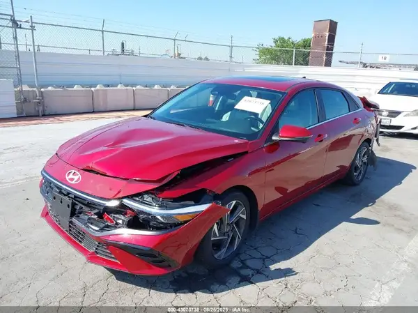 KMHLP4DG7RU710893 2024 HYUNDAI ELANTRA - Image 2