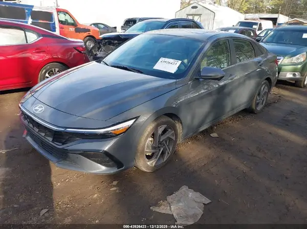 KMHLP4DG7RU730934 2024 HYUNDAI ELANTRA - Image 2