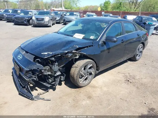 KMHLP4DG7RU739617 2024 HYUNDAI ELANTRA - Image 2