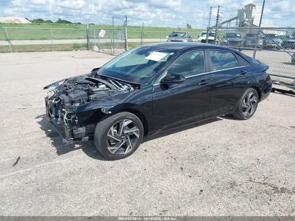 KMHLP4DG7RU744817 2024 HYUNDAI ELANTRA - Image 2