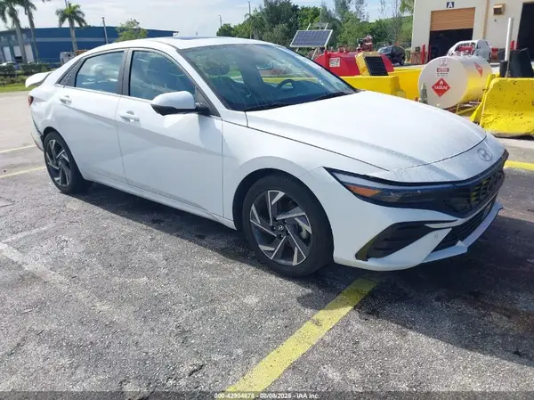 KMHLP4DG7RU773444 2024 HYUNDAI ELANTRA - Image 1