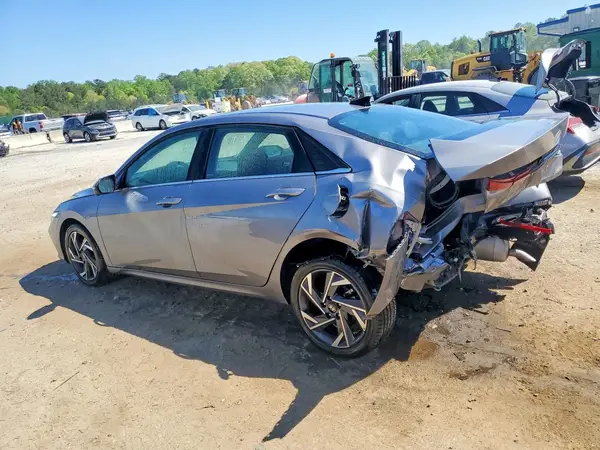 KMHLP4DG7RU792754 2024 HYUNDAI ELANTRA - Image 2