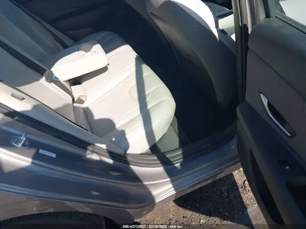 KMHLP4DG7RU840382 2024 HYUNDAI ELANTRA - Image 8