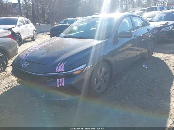 KMHLP4DG7SU002990 2025 HYUNDAI ELANTRA - Image 2