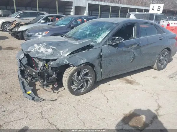 KMHLP4DG7SU029610 2025 HYUNDAI ELANTRA - Image 2