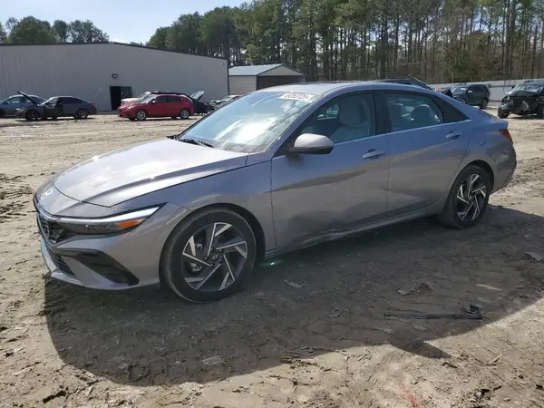 KMHLP4DG7SU869032 2025 HYUNDAI ELANTRA - Image 1