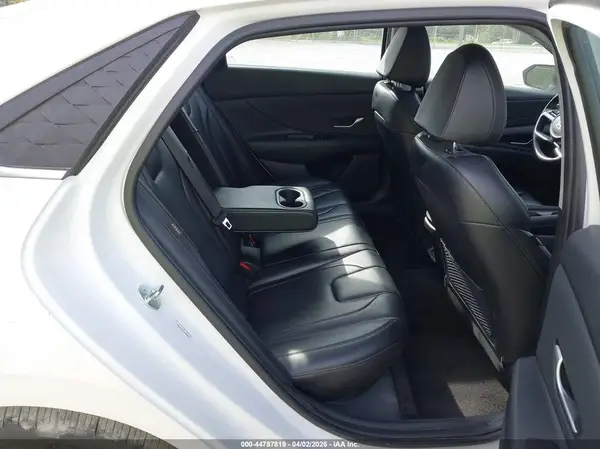 KMHLP4DG7SU869810 2025 HYUNDAI ELANTRA - Image 8
