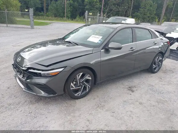 KMHLP4DG7SU875848 2025 HYUNDAI ELANTRA - Image 2