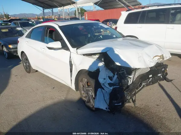 KMHLP4DG7SU890298 2025 HYUNDAI ELANTRA - Image 1
