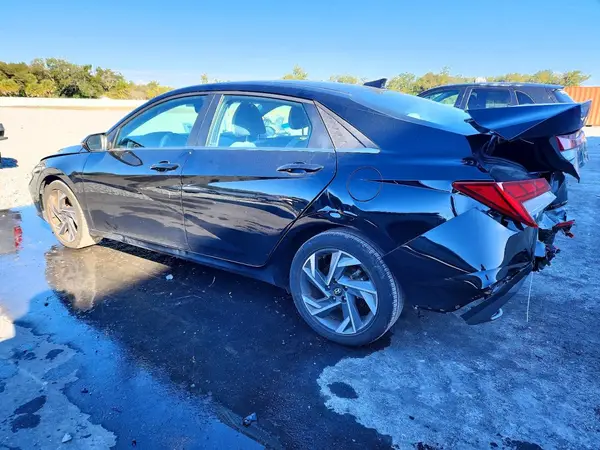 KMHLP4DG7SU898935 2025 HYUNDAI ELANTRA - Image 2