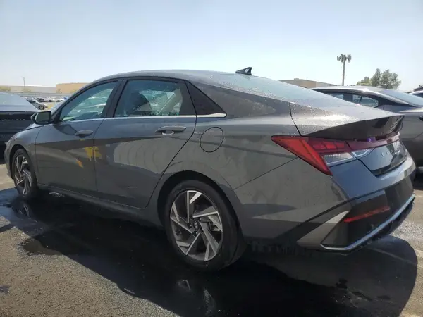 KMHLP4DG7SU925387 2025 HYUNDAI ELANTRA - Image 2