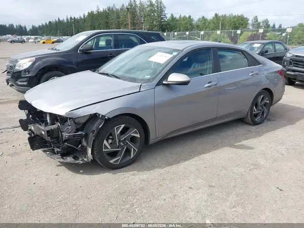 KMHLP4DG7SU998193 2025 HYUNDAI ELANTRA - Image 2