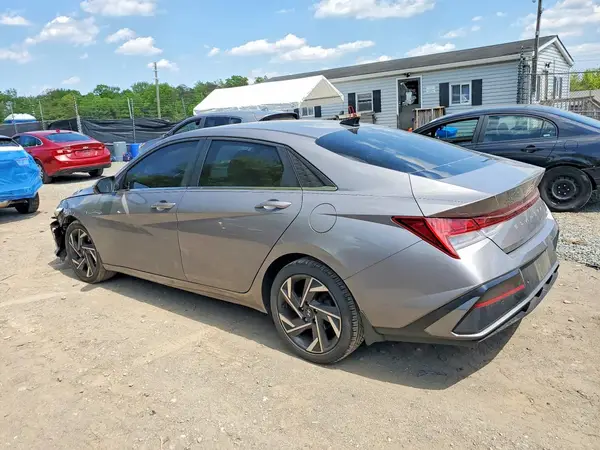 KMHLP4DG8RU693246 2024 HYUNDAI ELANTRA - Image 2