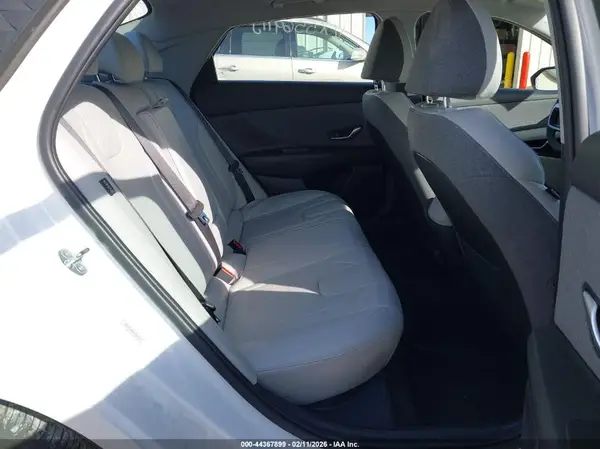 KMHLP4DG8RU703323 2024 HYUNDAI ELANTRA - Image 8