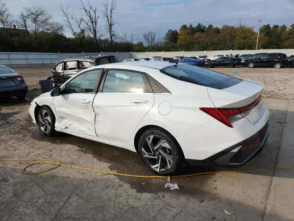 KMHLP4DG8RU809139 2024 HYUNDAI ELANTRA - Image 2