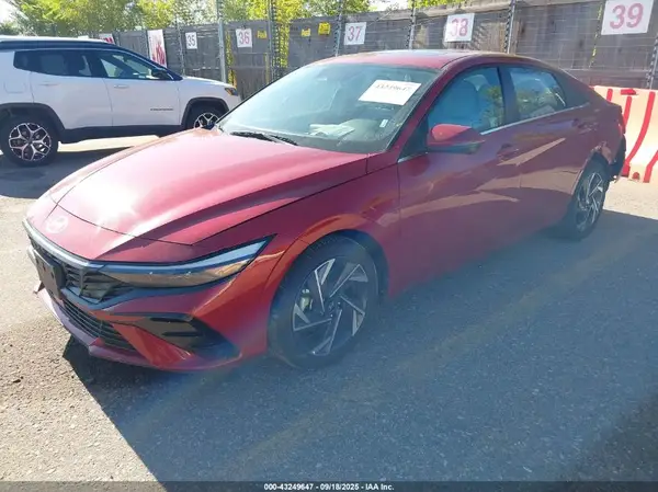 KMHLP4DG8RU815202 2024 HYUNDAI ELANTRA - Image 2
