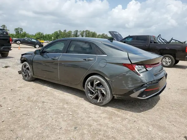 KMHLP4DG8RU818133 2024 HYUNDAI ELANTRA - Image 2