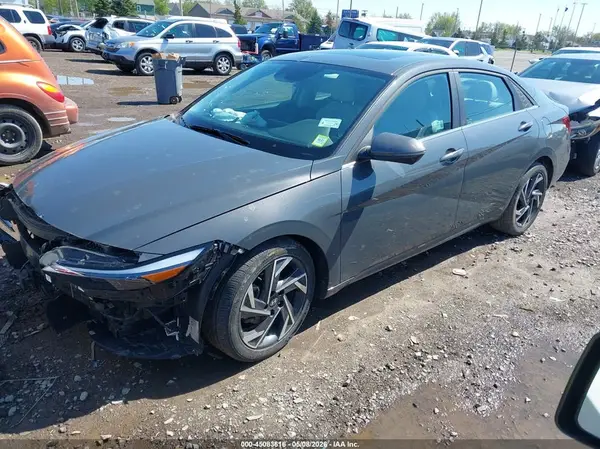 KMHLP4DG8RU841394 2024 HYUNDAI ELANTRA - Image 2