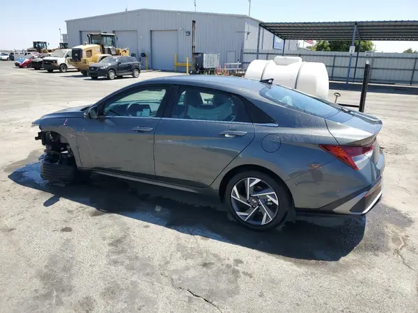 KMHLP4DG8SU012671 2025 HYUNDAI ELANTRA - Image 2