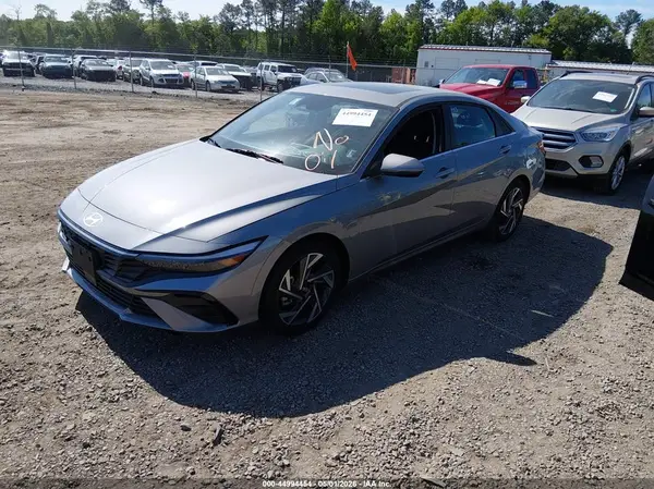 KMHLP4DG8SU026117 2025 HYUNDAI ELANTRA - Image 2