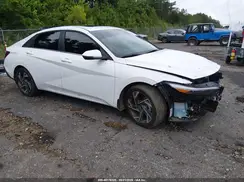 KMHLP4DG8SU080212 2025 HYUNDAI ELANTRA
