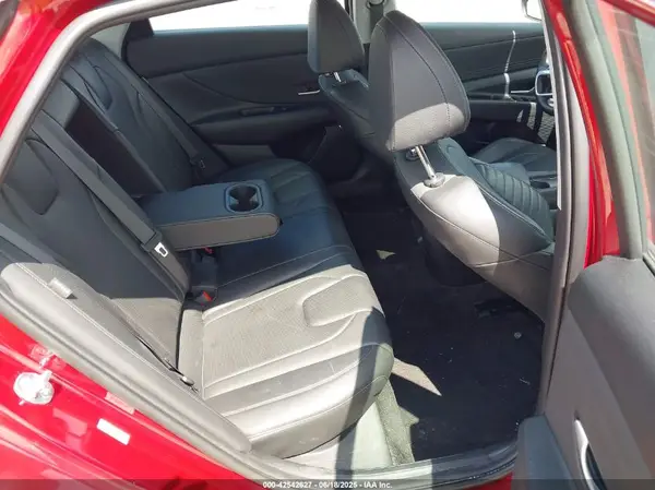 KMHLP4DG8SU884784 2025 HYUNDAI ELANTRA - Image 8