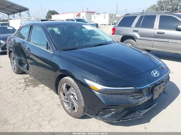 KMHLP4DG8SU957474 2025 HYUNDAI ELANTRA - Image 1