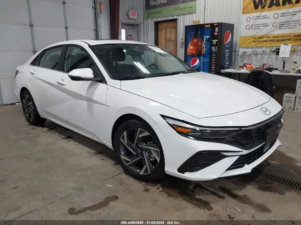 KMHLP4DG8SU996226 2025 HYUNDAI ELANTRA - Image 1