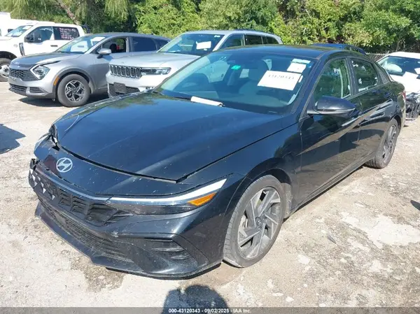 KMHLP4DG9RU647814 2024 HYUNDAI ELANTRA - Image 2