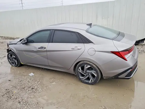 KMHLP4DG9RU664953 2024 HYUNDAI ELANTRA - Image 2