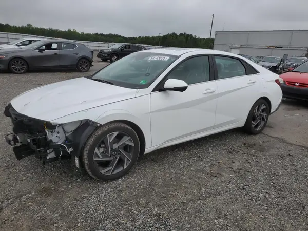 KMHLP4DG9RU715559 2024 HYUNDAI ELANTRA - Image 1