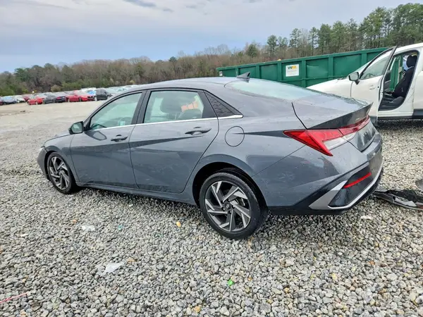 KMHLP4DG9RU730370 2024 HYUNDAI ELANTRA - Image 2