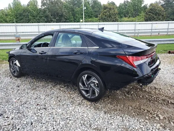 KMHLP4DG9RU730501 2024 HYUNDAI ELANTRA - Image 2