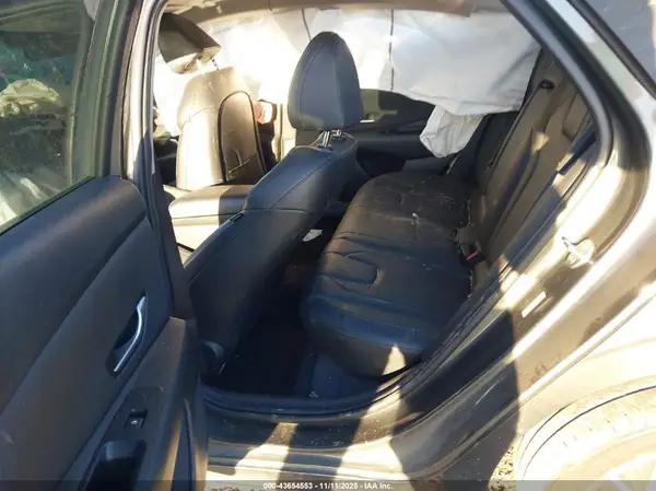 KMHLP4DG9RU741207 2024 HYUNDAI ELANTRA - Image 8