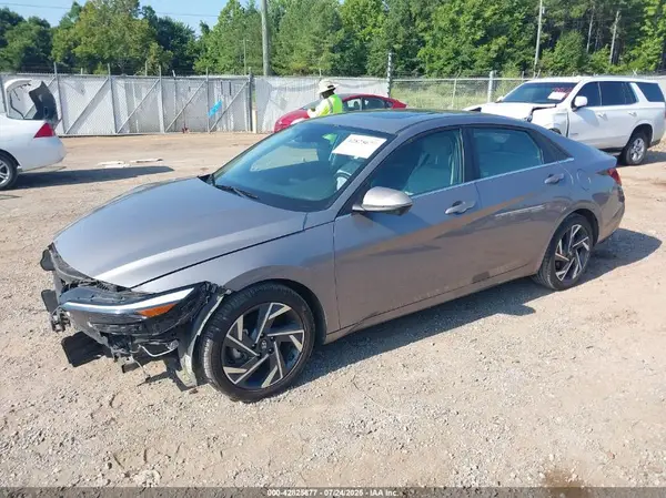 KMHLP4DG9RU744687 2024 HYUNDAI ELANTRA - Image 2