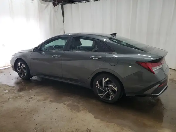 KMHLP4DG9RU770237 2024 HYUNDAI ELANTRA - Image 2