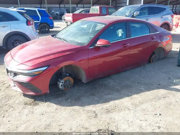 KMHLP4DG9RU776958 2024 HYUNDAI ELANTRA - Image 2