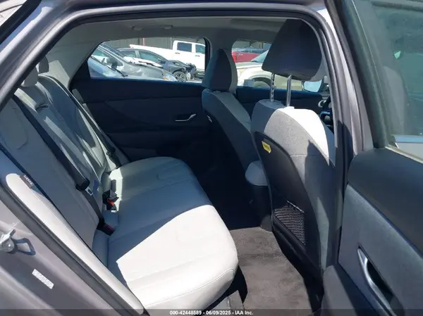 KMHLP4DG9RU814222 2024 HYUNDAI ELANTRA - Image 8