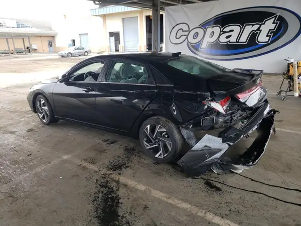 KMHLP4DG9RU816634 2024 HYUNDAI ELANTRA - Image 2