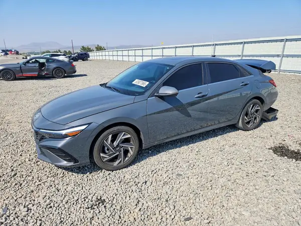KMHLP4DG9SU024831 2025 HYUNDAI ELANTRA - Image 1