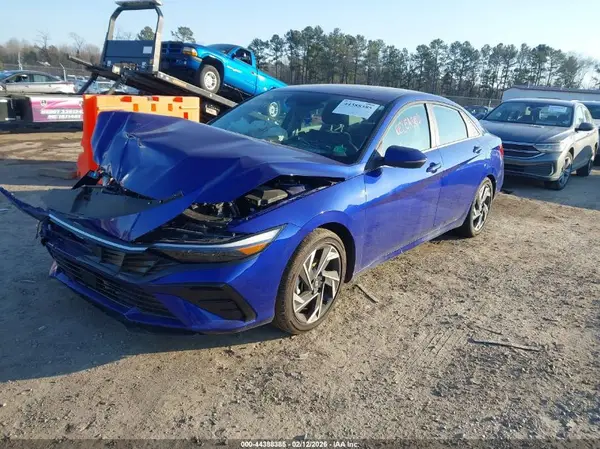 KMHLP4DG9SU033156 2025 HYUNDAI ELANTRA - Image 2
