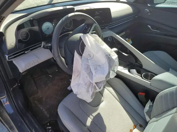 KMHLP4DG9SU051690 2025 HYUNDAI ELANTRA - Image 8