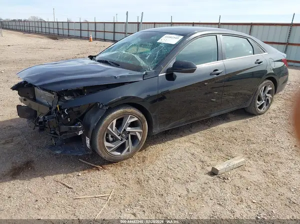 KMHLP4DG9SU058848 2025 HYUNDAI ELANTRA - Image 2