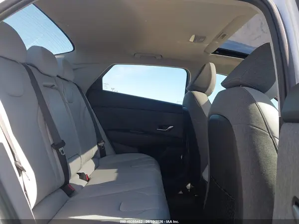 KMHLP4DG9SU869890 2025 HYUNDAI ELANTRA - Image 8