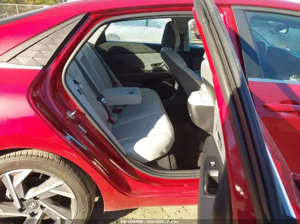 KMHLP4DG9SU871395 2025 HYUNDAI ELANTRA - Image 8