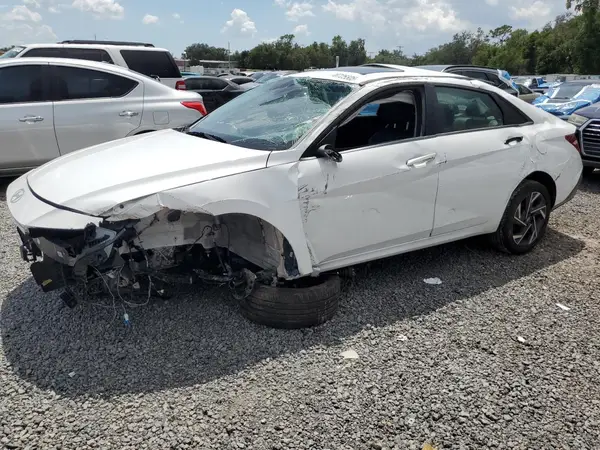 KMHLP4DG9SU882042 2025 HYUNDAI ELANTRA - Image 1
