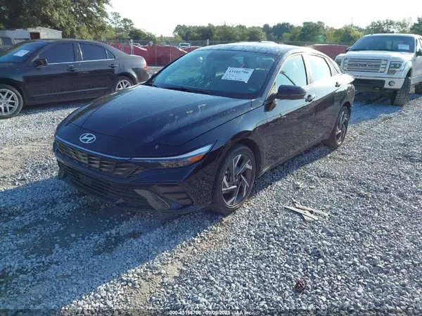 KMHLP4DG9SU910597 2025 HYUNDAI ELANTRA - Image 2