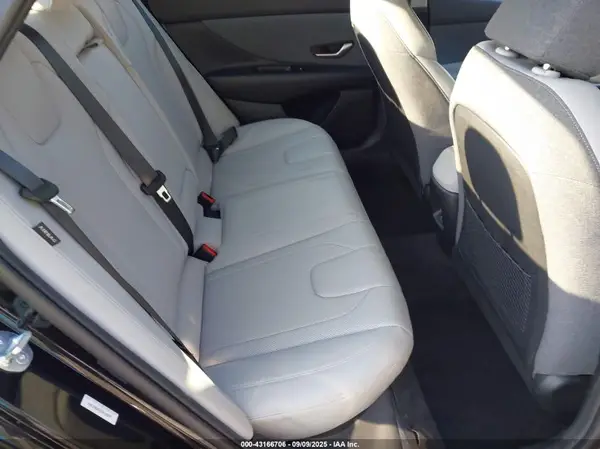 KMHLP4DG9SU910597 2025 HYUNDAI ELANTRA - Image 8